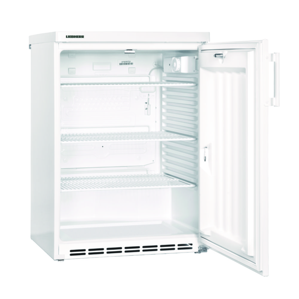Refrigerator FKU 1800